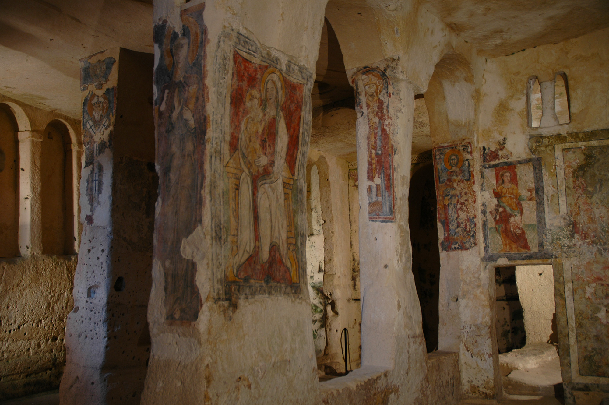Chiesa-Rupestre-Santa-Lucia